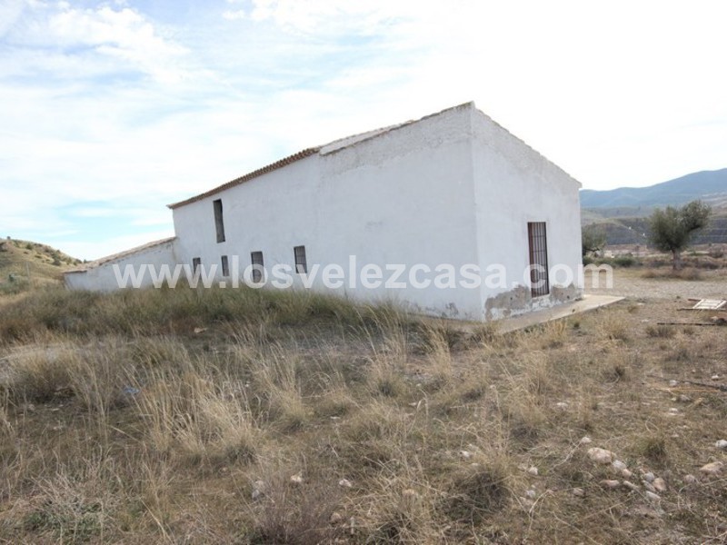 LVC193: Granja Pequeña en venta en Velez-Blanco, Almería