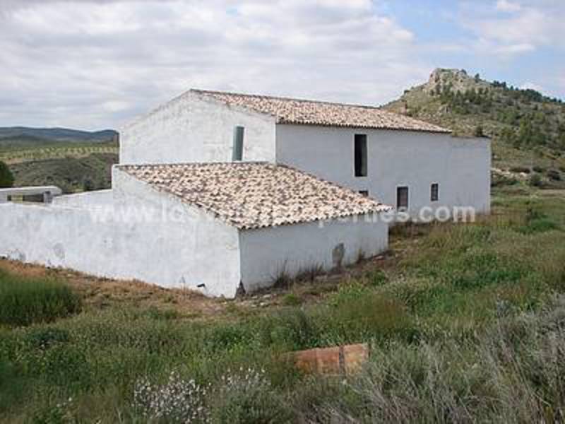 LVC193: Granja Pequeña en venta en Velez-Blanco, Almería
