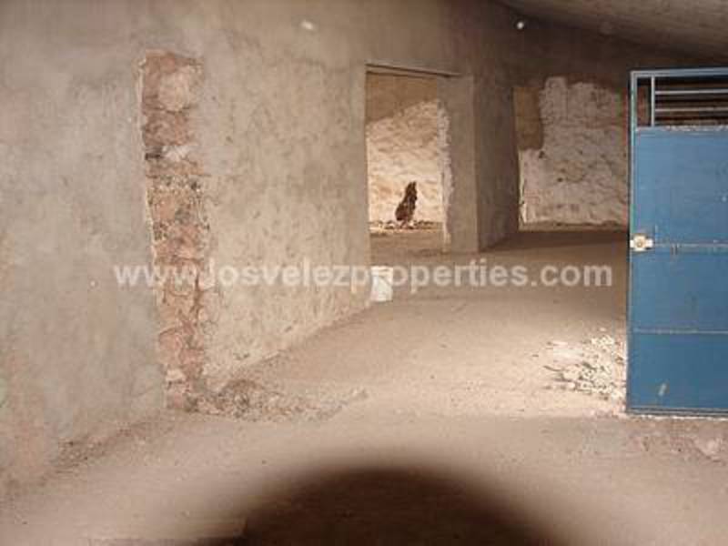 LVC193: Granja Pequeña en venta en Velez-Blanco, Almería