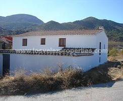 LVC209: Reformed Country Property in Velez-Rubio, Almería