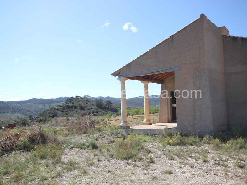 LVC242: Cortijo Reformada en venta en Fontanares, Murcia