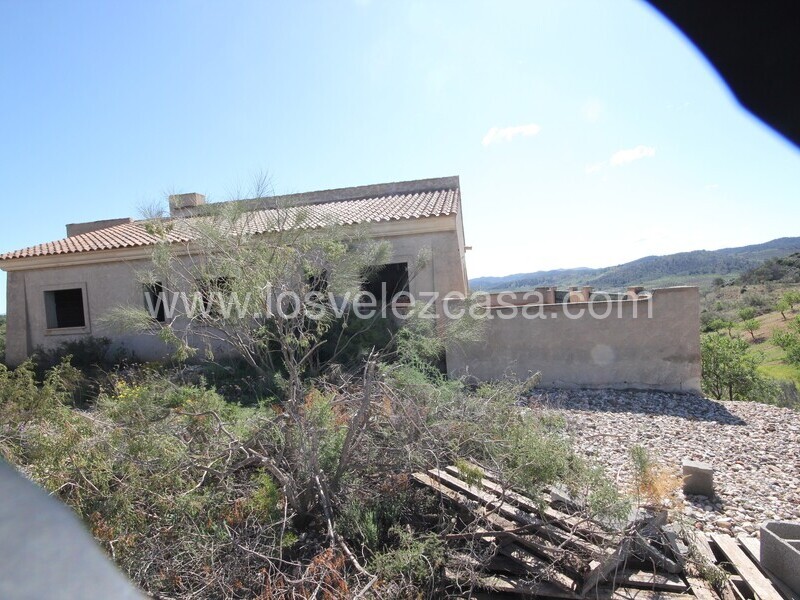 LVC242: Cortijo Reformada en venta en Fontanares, Murcia