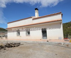 LVC298: Small Holding in Velez-Rubio, Almería