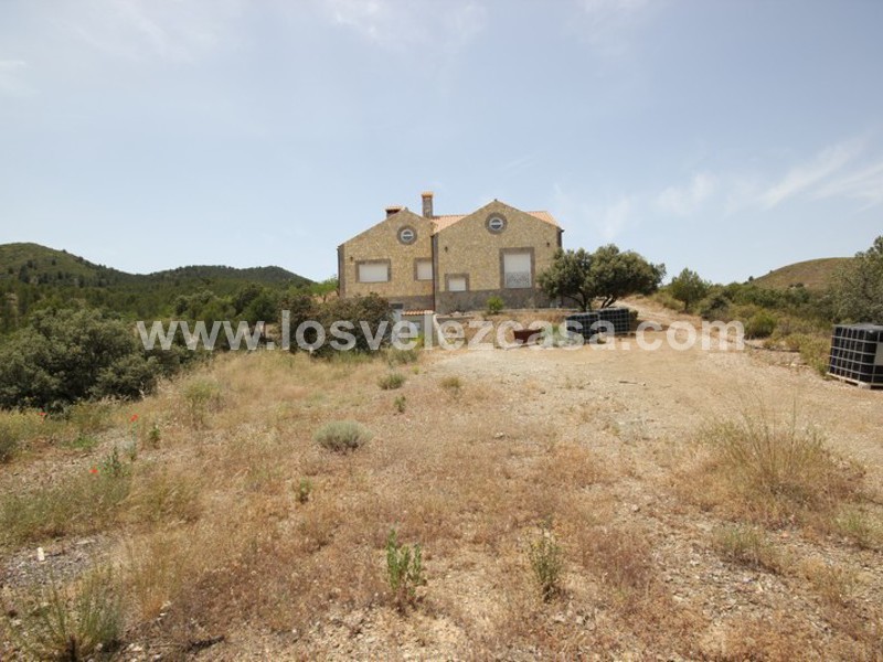LVC349: Detached Character House for sale in Umbria, Murcia