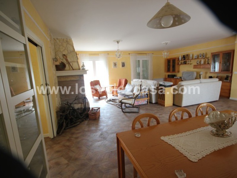LVC349: Detached Character House for sale in Umbria, Murcia