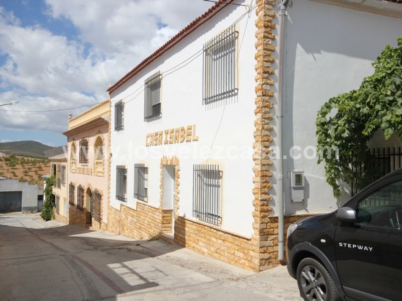 LVC354: Village or Town House for sale in Los Cerricos, Almería