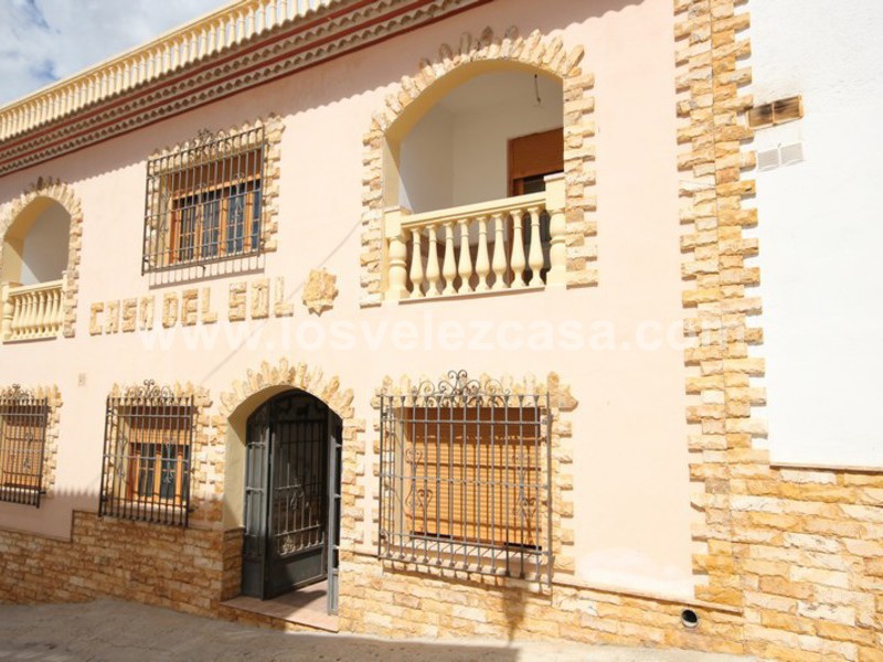 LVC354: Village or Town House for sale in Los Cerricos, Almería