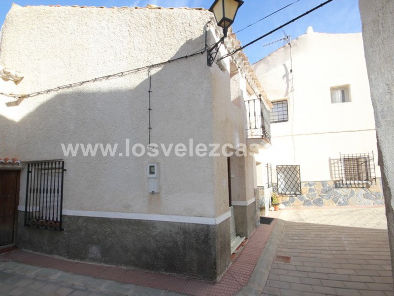 LVC361: Casa de Pueblo en venta en Maria, Almería