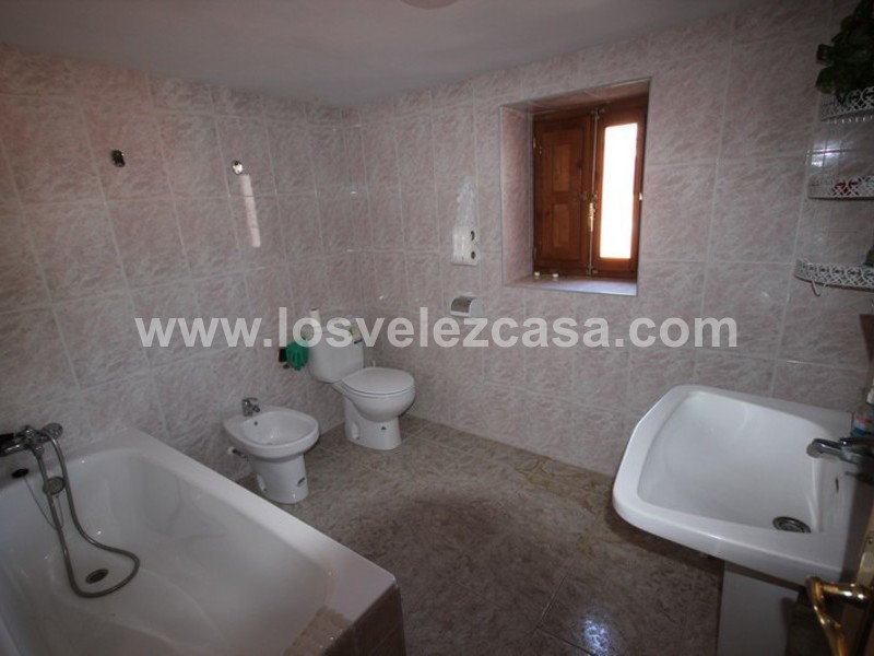 LVC361: Casa de Pueblo en venta en Maria, Almería