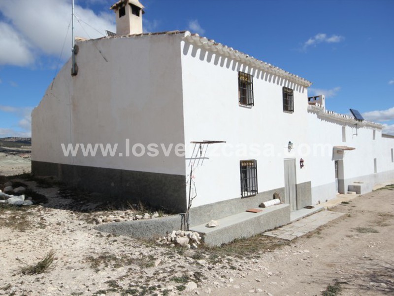 LVC366: Terraced Country House for sale in Topares, Almería