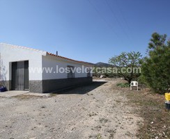 LVC376: Small Holding in Velez-Rubio, Almería