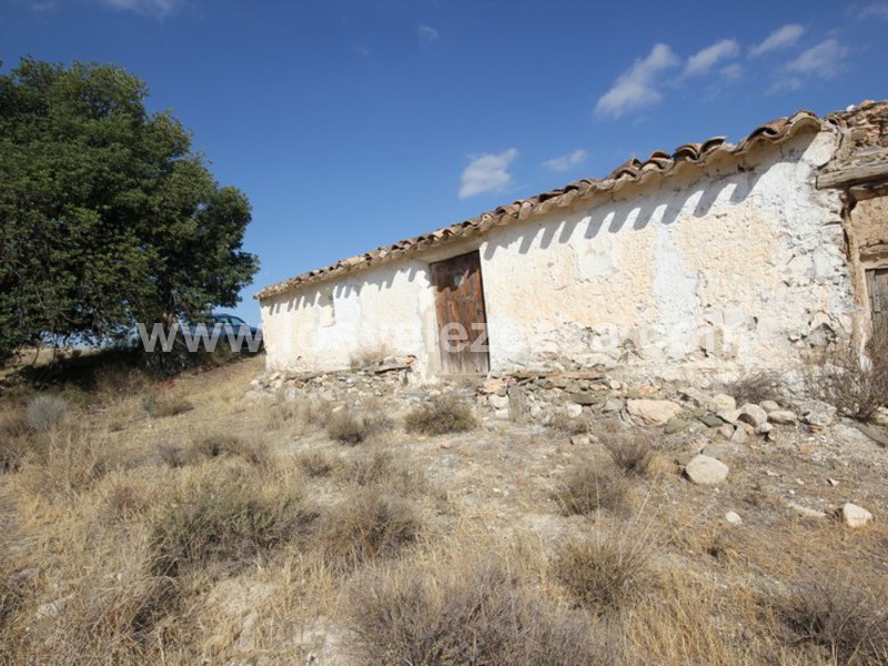 LVC388: Cortijo para Reformar en venta en Fontanares, Murcia