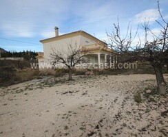 LVC489: Detached Character House in Velez Blanco, Almería
