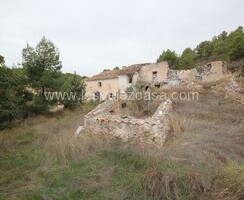 LVC505: Country Property to Reform in Velez Rubio, Almería