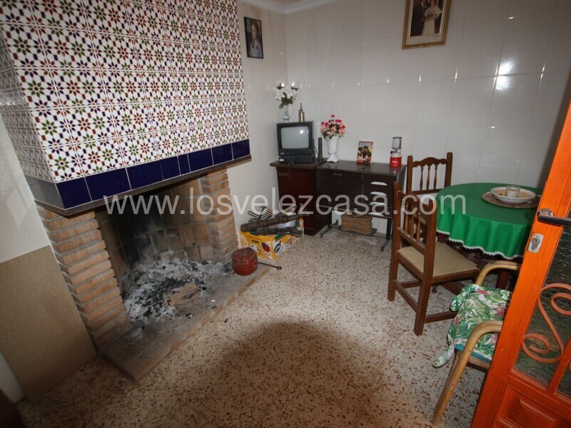 LVC508: Adosada en venta en Velez Rubio, Almería