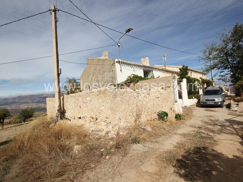 LVC508: Adosada en venta en Velez Rubio, Almería