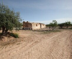 LVC516: Cortijo para Reformar en Velez Rubio, Almería