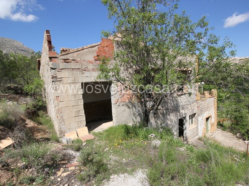 LVC534: Country Property to Reform for sale in Velez Blanco, Almería