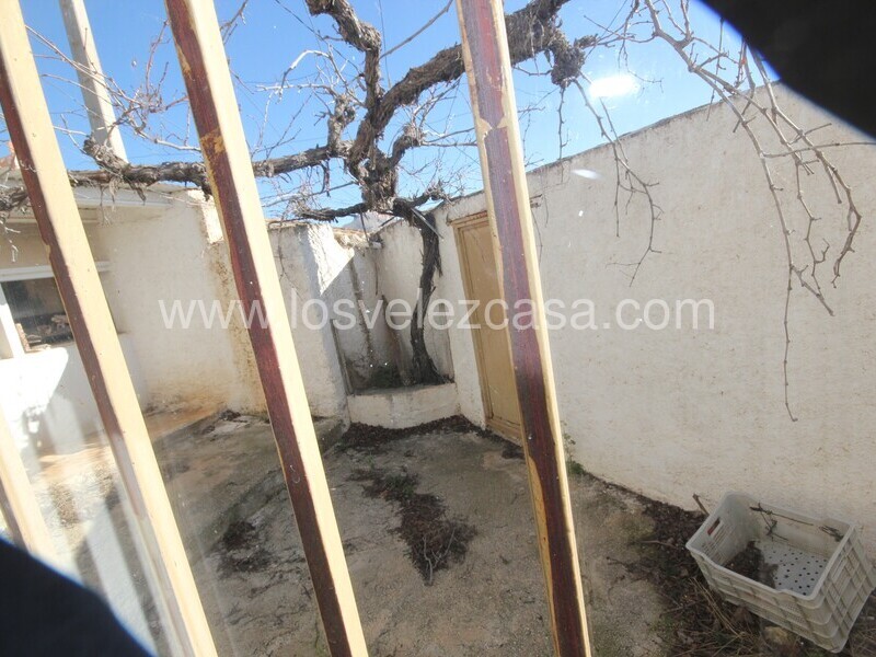 LVC539: Cortijo en venta en Velez Blanco, Almería