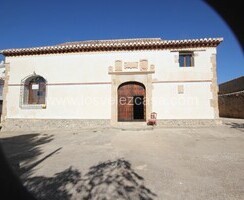 LVC542: Detached Character House in Velez Blanco, Almería LVC542: Detached Character House in Velez Blanco, Almería